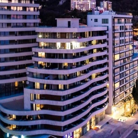 Beachfront Luxury Apartment Будва Экстерьер фото