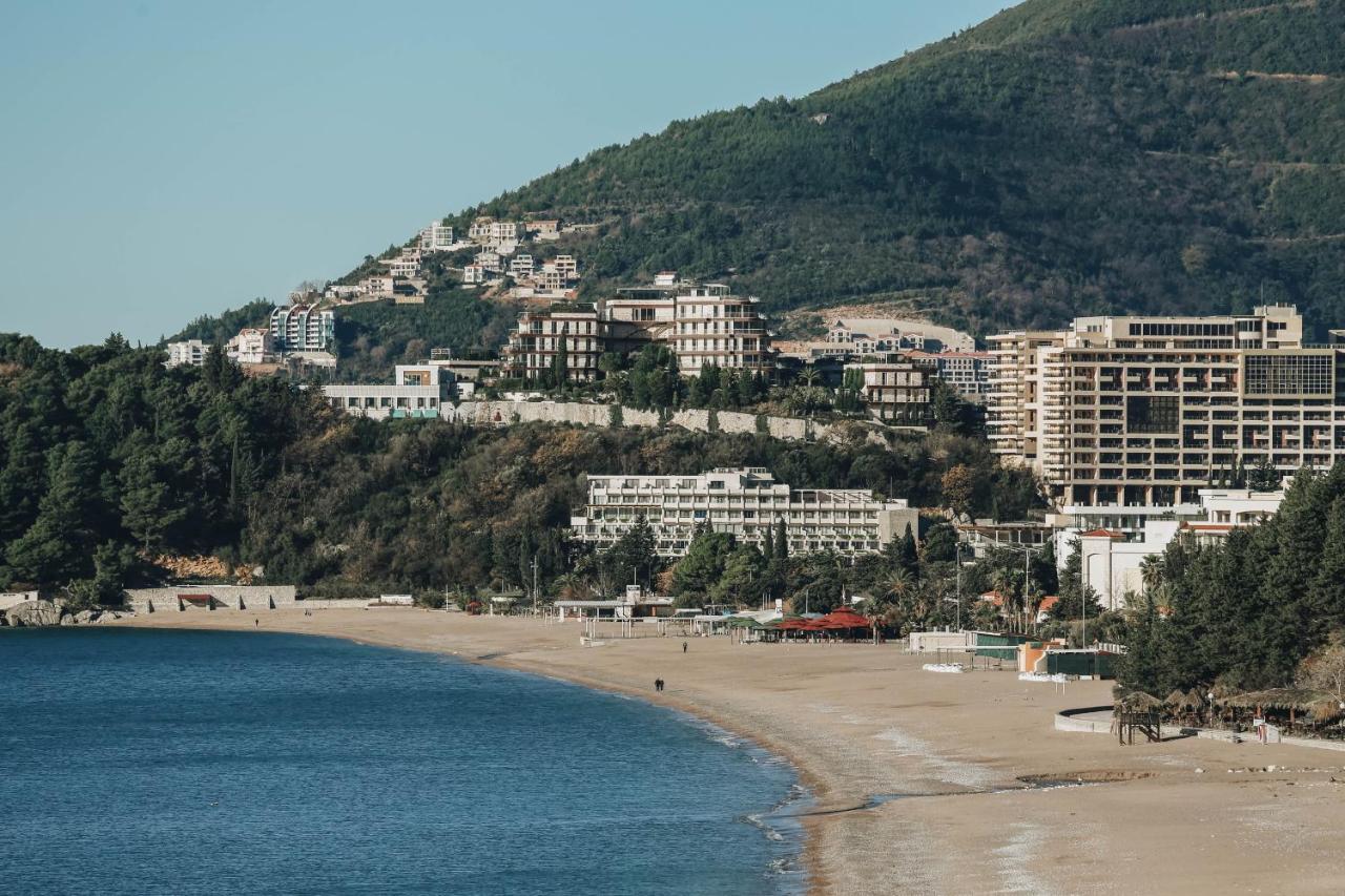 Beachfront Luxury Apartment Будва Экстерьер фото